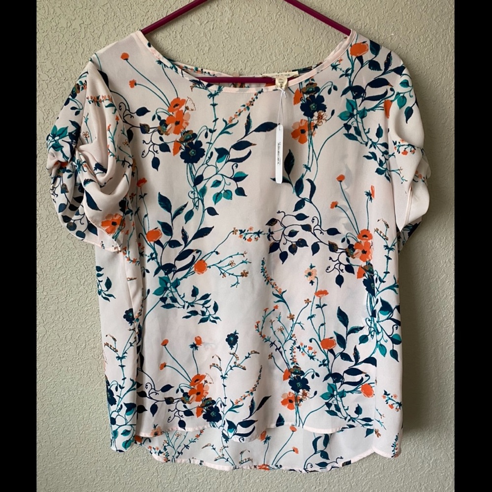 Charming Charlie - Flowy Shirt